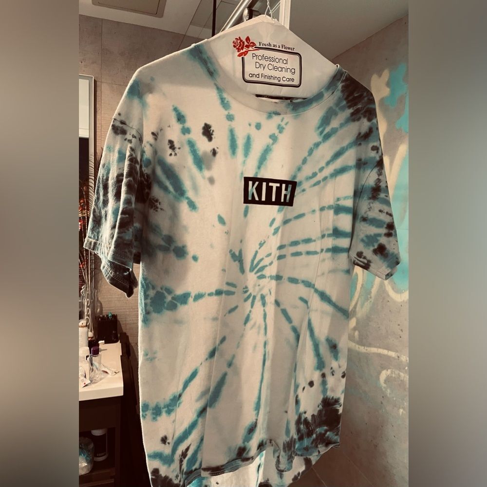 Kith Shirt - 2 Item Bundle - Tie Dye Vintage - L - Blue White - Gucci Sunglasses